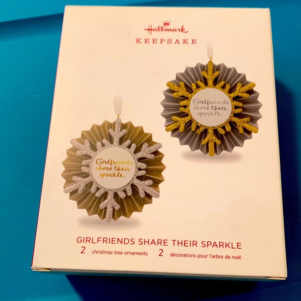 Hallmark Keepsake Ornament 2018. “Girlfriends Share Their Sparkle”